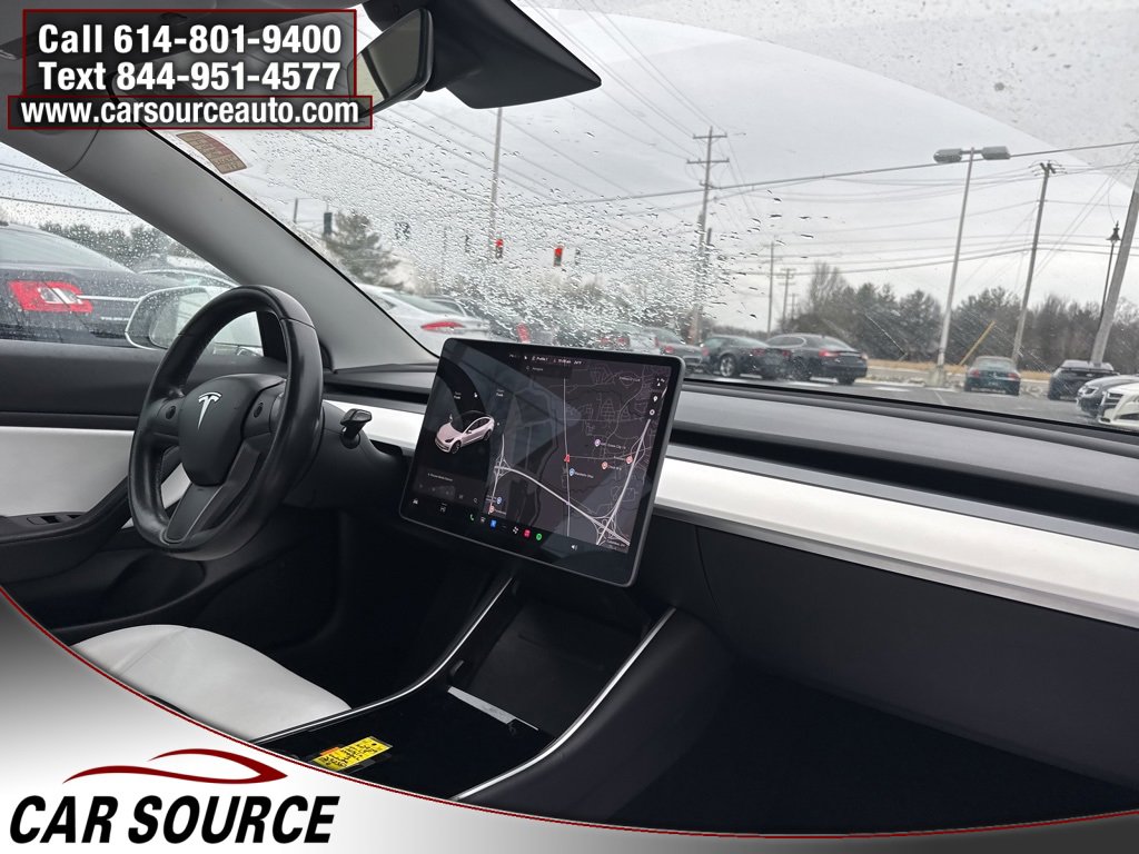 Used 2019 Tesla Model 3 Long Range image 33