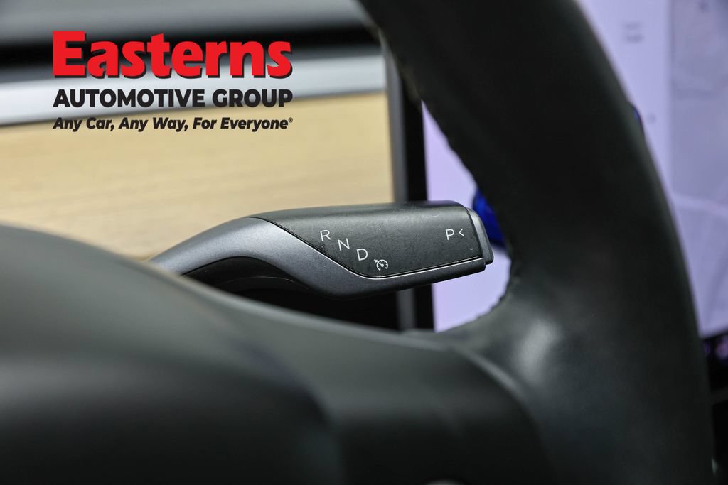 Used 2020 Tesla Model 3 Standard Range RWD image 13