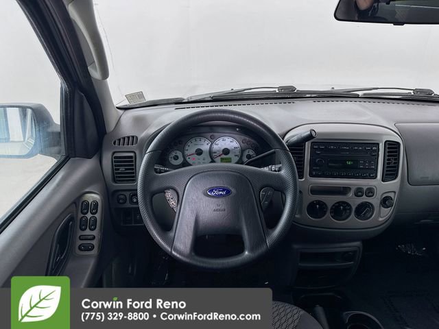 Used 2003 Ford Escape XLT image 19