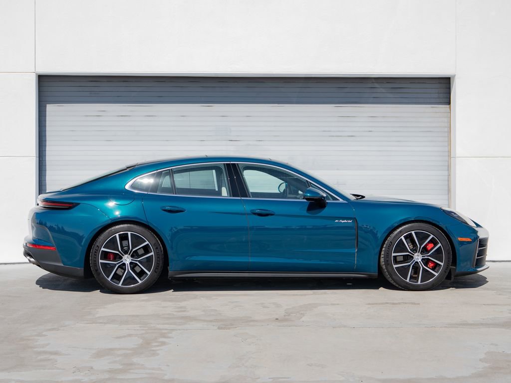 Certified 2025 Porsche Panamera 4S image 8