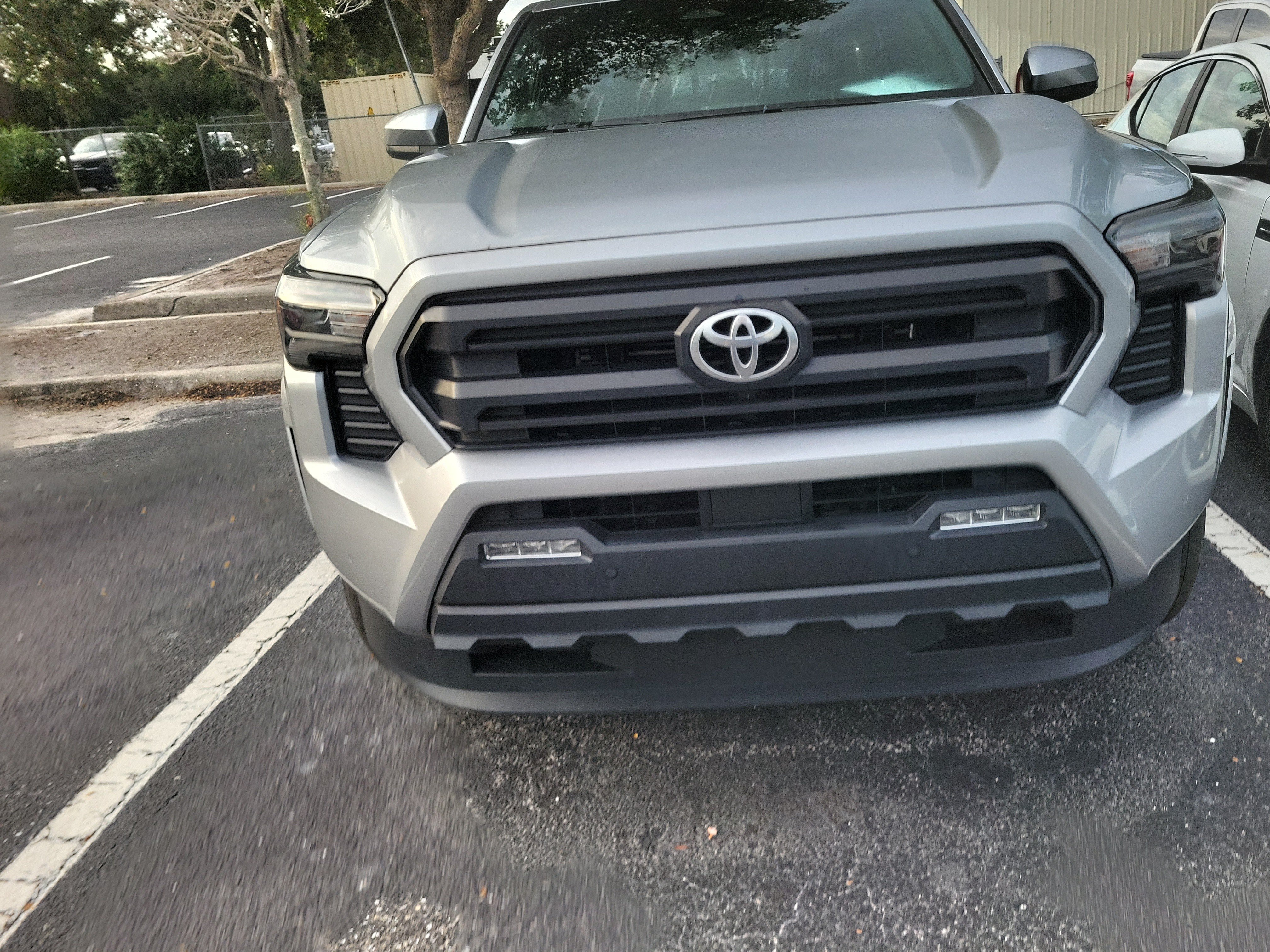 Used 2024 Toyota Tacoma SR5 w/ SR5 Upgrade Package RWD image 2