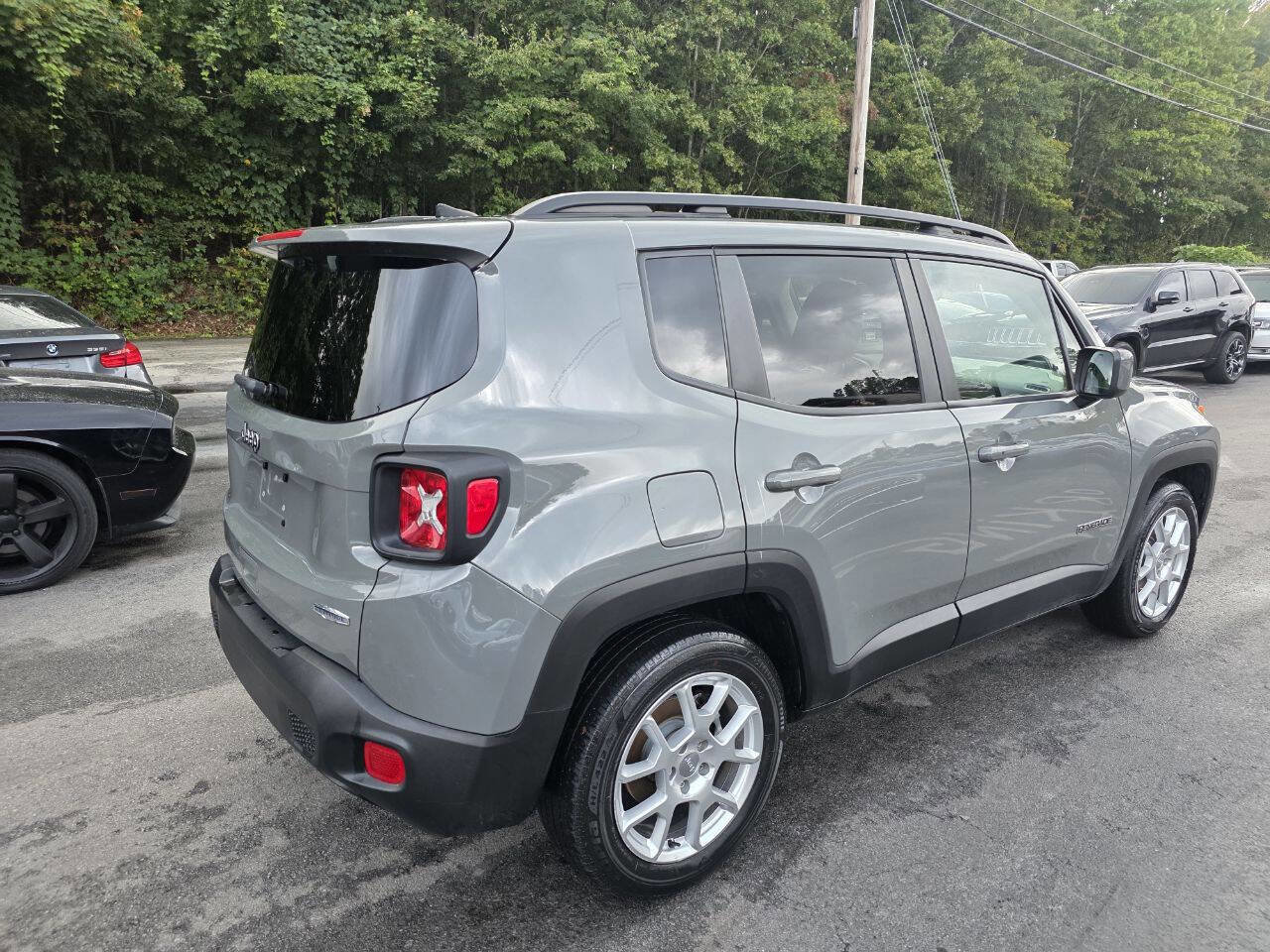 Used 2021 Jeep Renegade Latitude FWD image 4