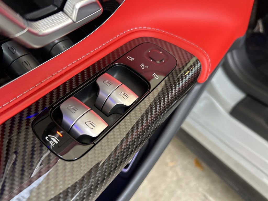 Used 2022 Mercedes-Benz SL 63 AMG 4MATIC image 49