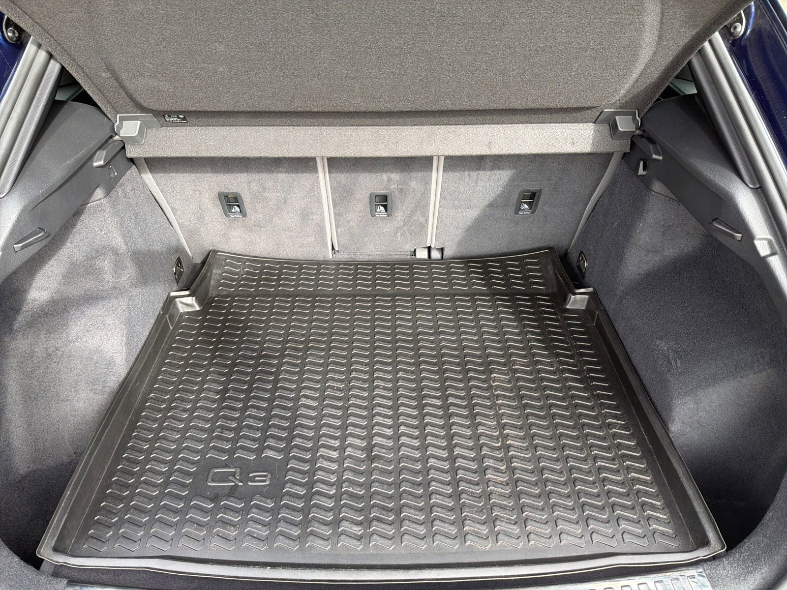 Used 2021 Audi Q3 2.0T Premium Plus w/ Premium Plus Package image 18