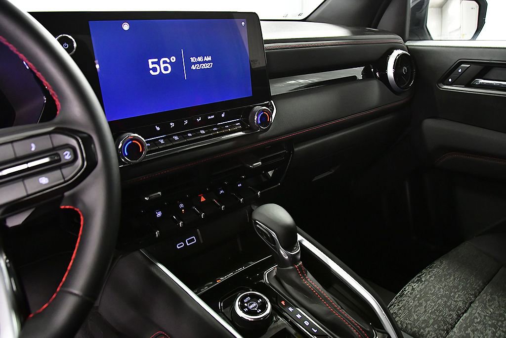 Used 2024 Chevrolet Colorado Z71 w/ LPO, Dark Essentials Package image 24