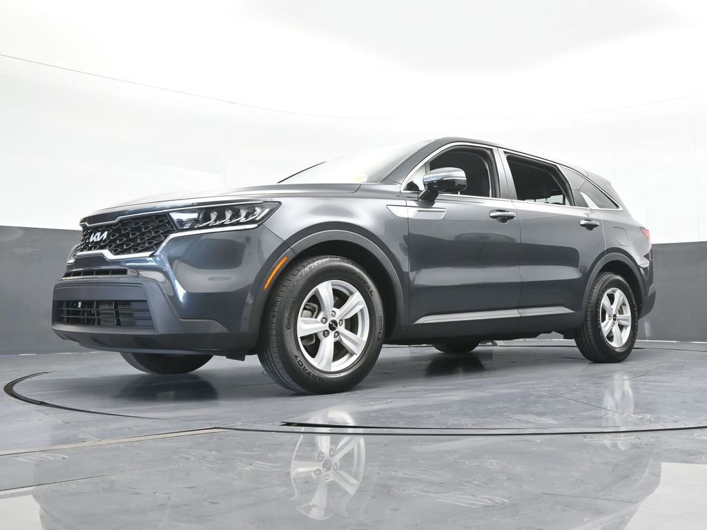 Used 2023 Kia Sorento LX FWD image 54