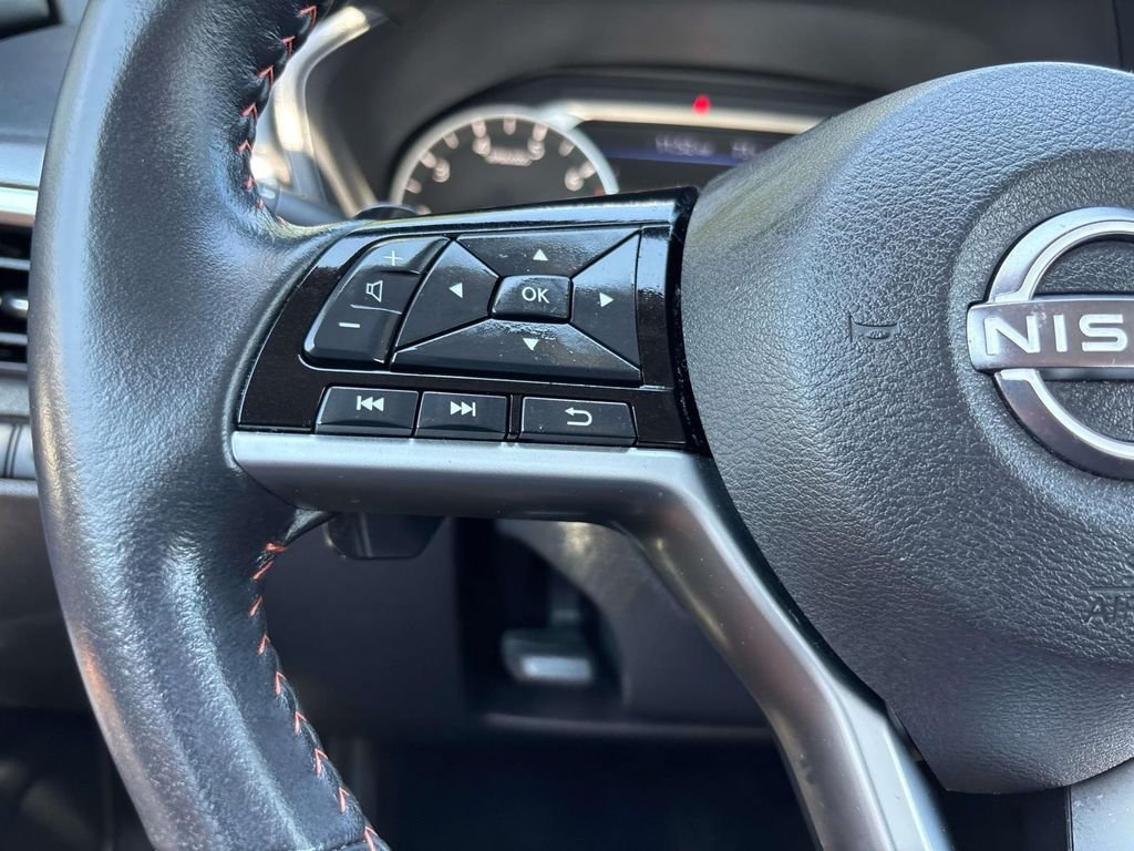 Used 2023 Nissan Altima 2.5 SR AWD/4WD image 16