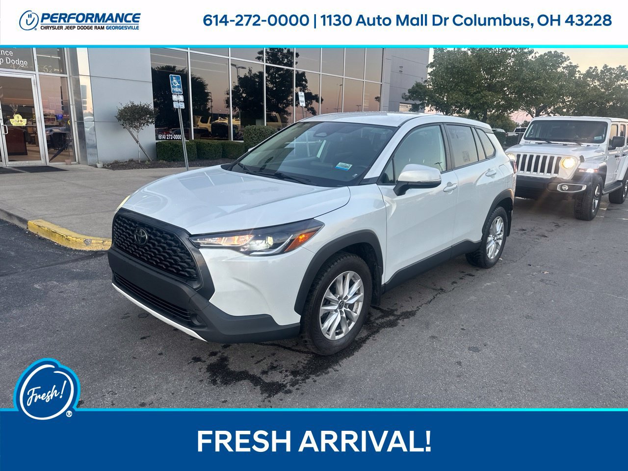 Used 2023 Toyota Corolla Cross LE AWD/4WD image 8