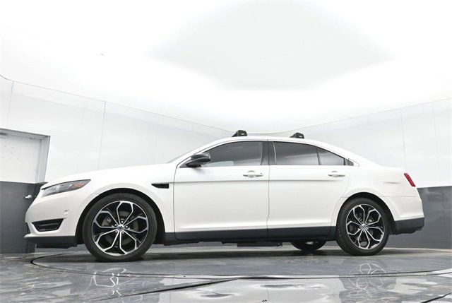 Used 2013 Ford Taurus SHO image 37