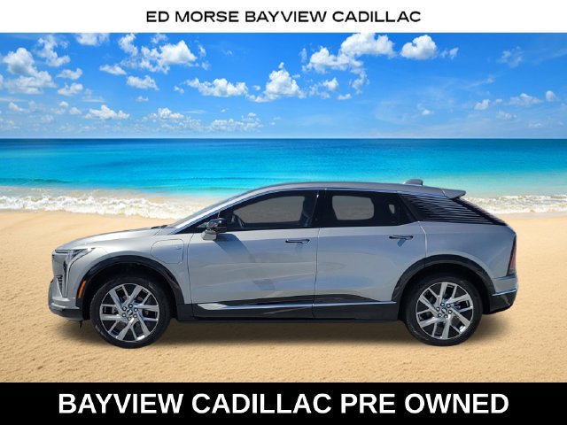Used 2027 Cadillac Optiq Luxury RWD image 4