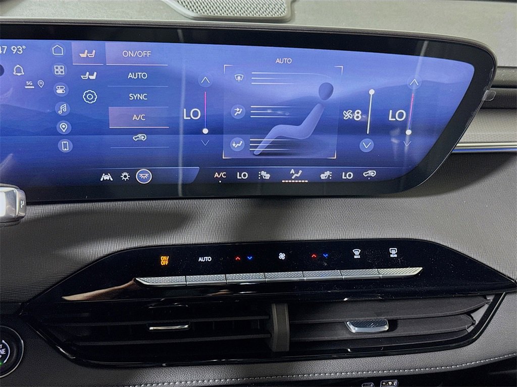 New 2026 Buick Enclave Sport Touring w/ Power Package image 10