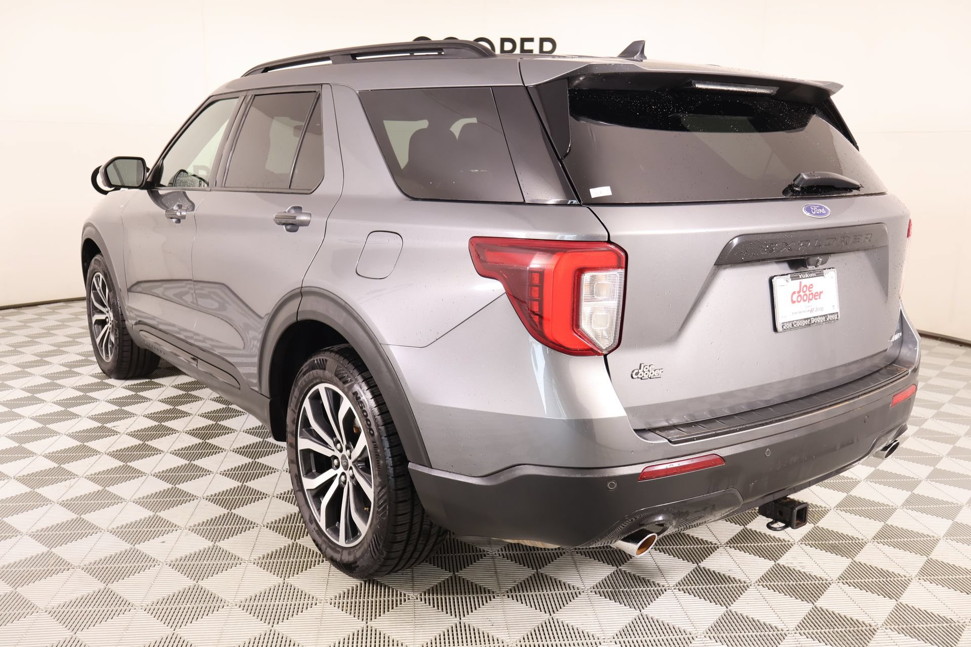 Used 2022 Ford Explorer ST-Line AWD/4WD image 24