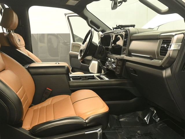 Certified 2024 Ford F450 Platinum w/ FX4 Off-Road Package AWD/4WD image 17