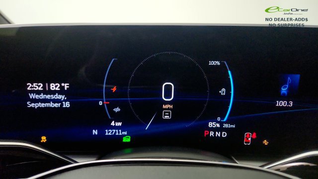 Used 2024 Cadillac Lyriq Sport RWD image 59