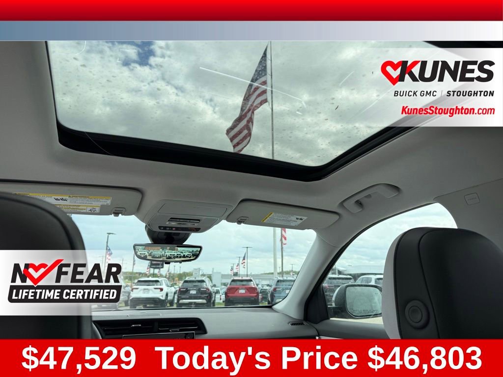 New 2026 GMC Terrain Denali w/ LPO, Black Badging Package AWD/4WD image 46