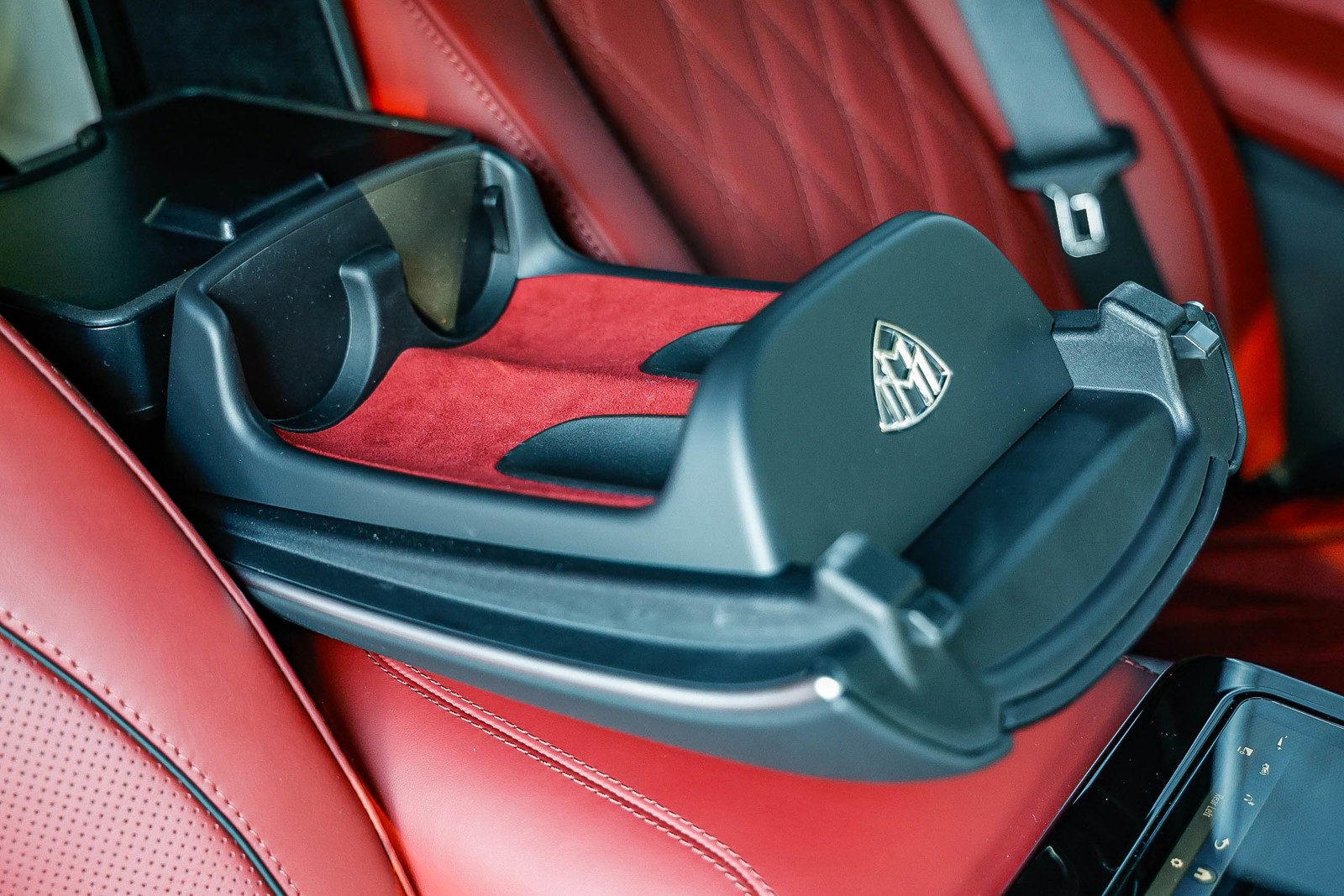 Used 2025 Mercedes-Benz Maybach GLS 600 4MATIC image 20