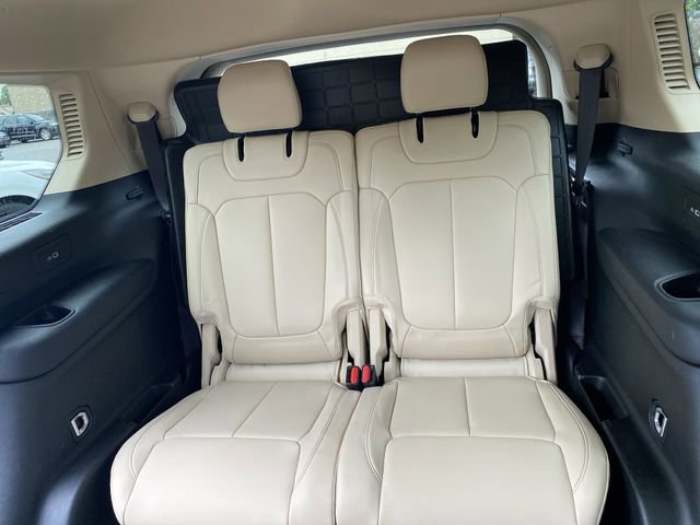 Used 2022 Jeep Grand Cherokee L Limited image 33