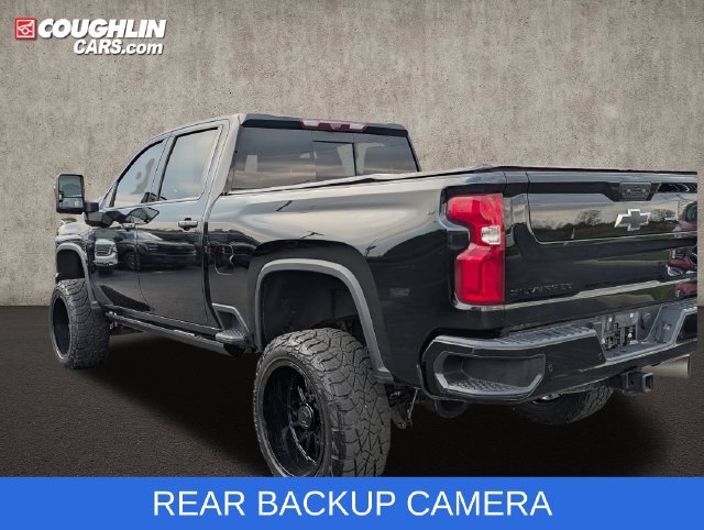 Used 2024 Chevrolet Silverado 2500 LTZ w/ LTZ Plus Package AWD/4WD image 6