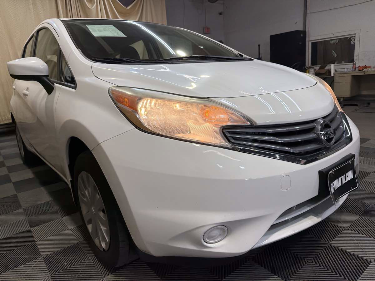 Used 2015 Nissan Versa Note SV image 6