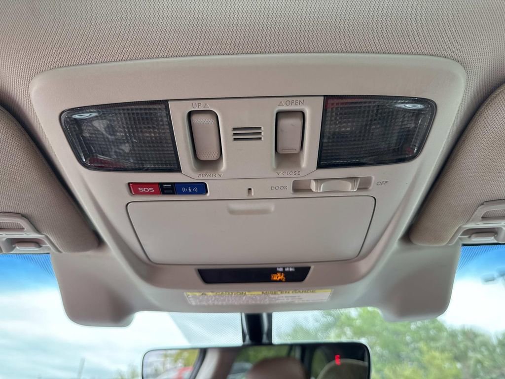 Used 2017 Subaru Outback 2.5i Touring image 46