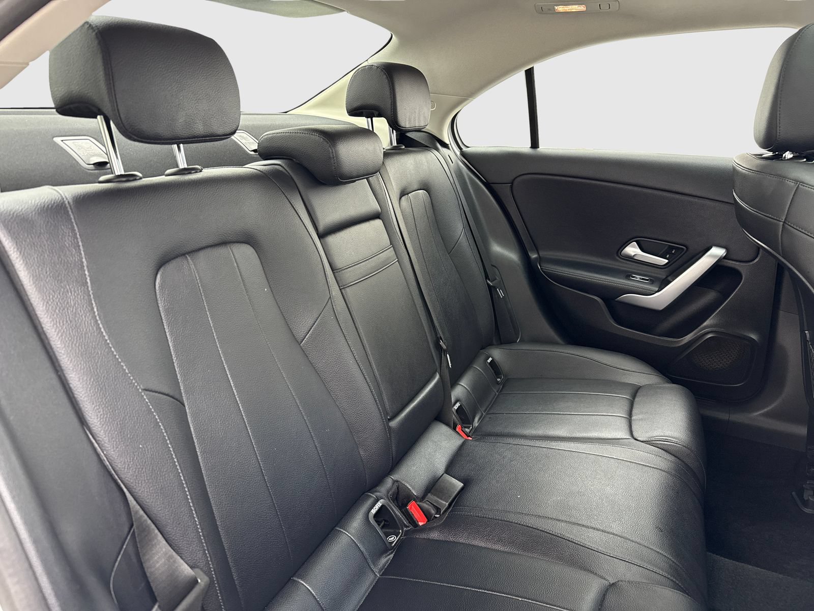 Used 2020 Mercedes-Benz A 220 w/ Premium Package image 44