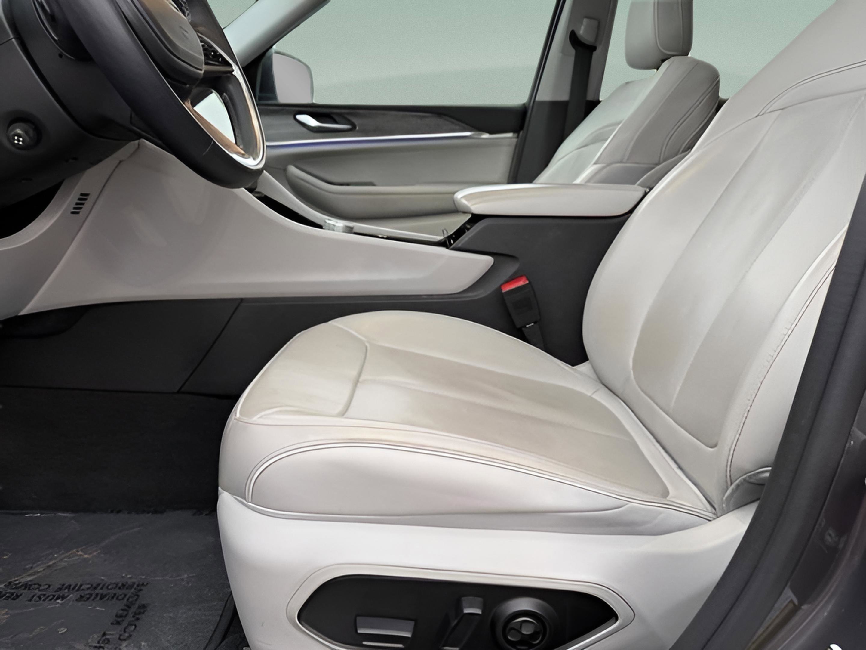 Used 2022 Jeep Grand Cherokee L Overland image 24