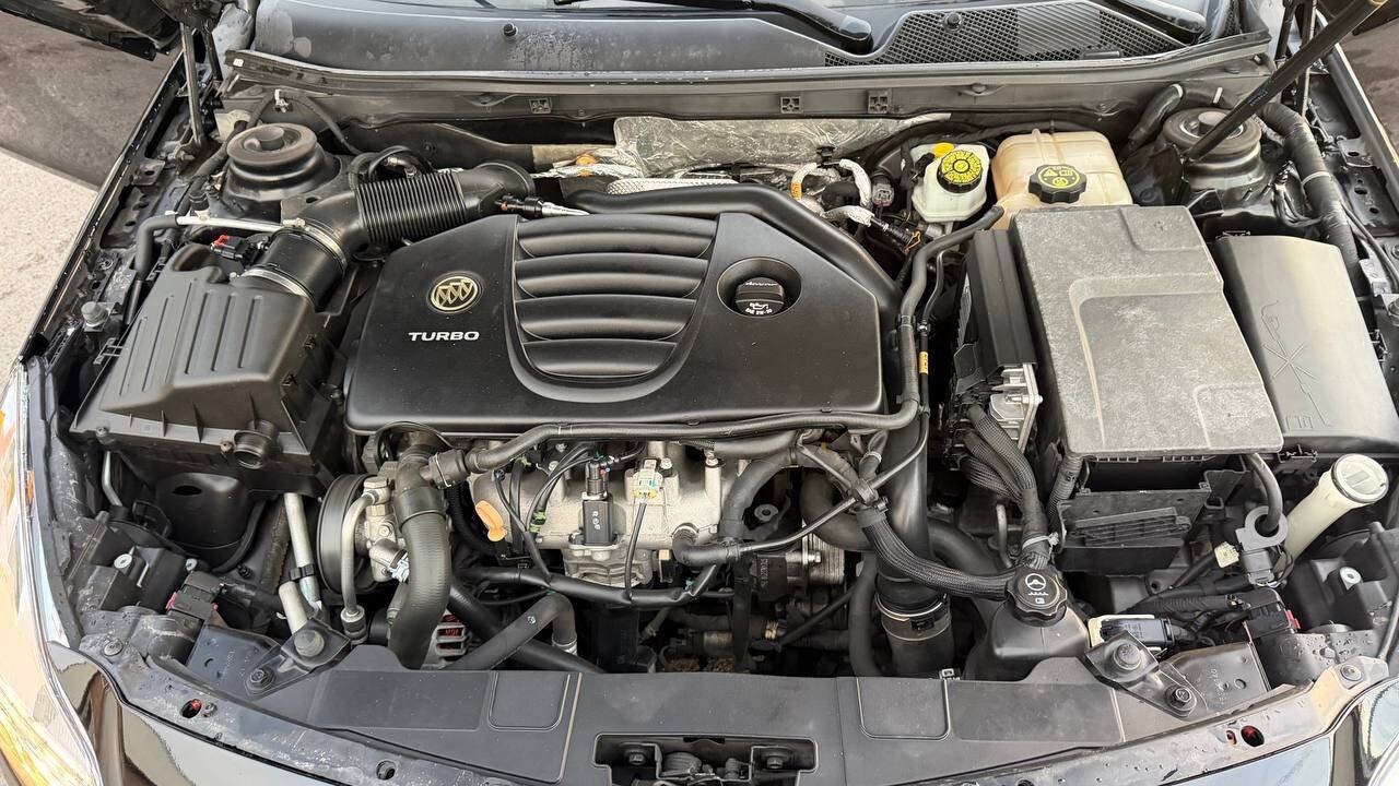 Used 2013 Buick Regal Premium FWD image 26