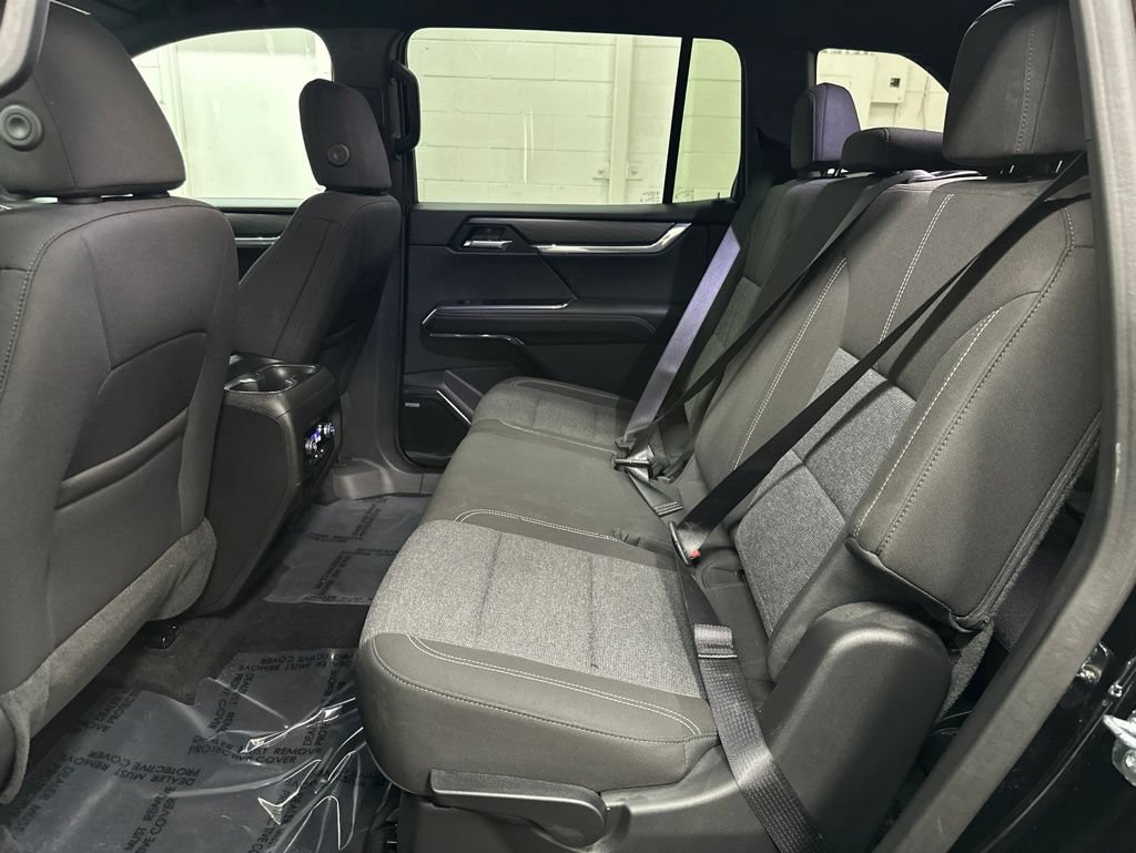 Used 2025 GMC Acadia Elevation AWD/4WD image 21