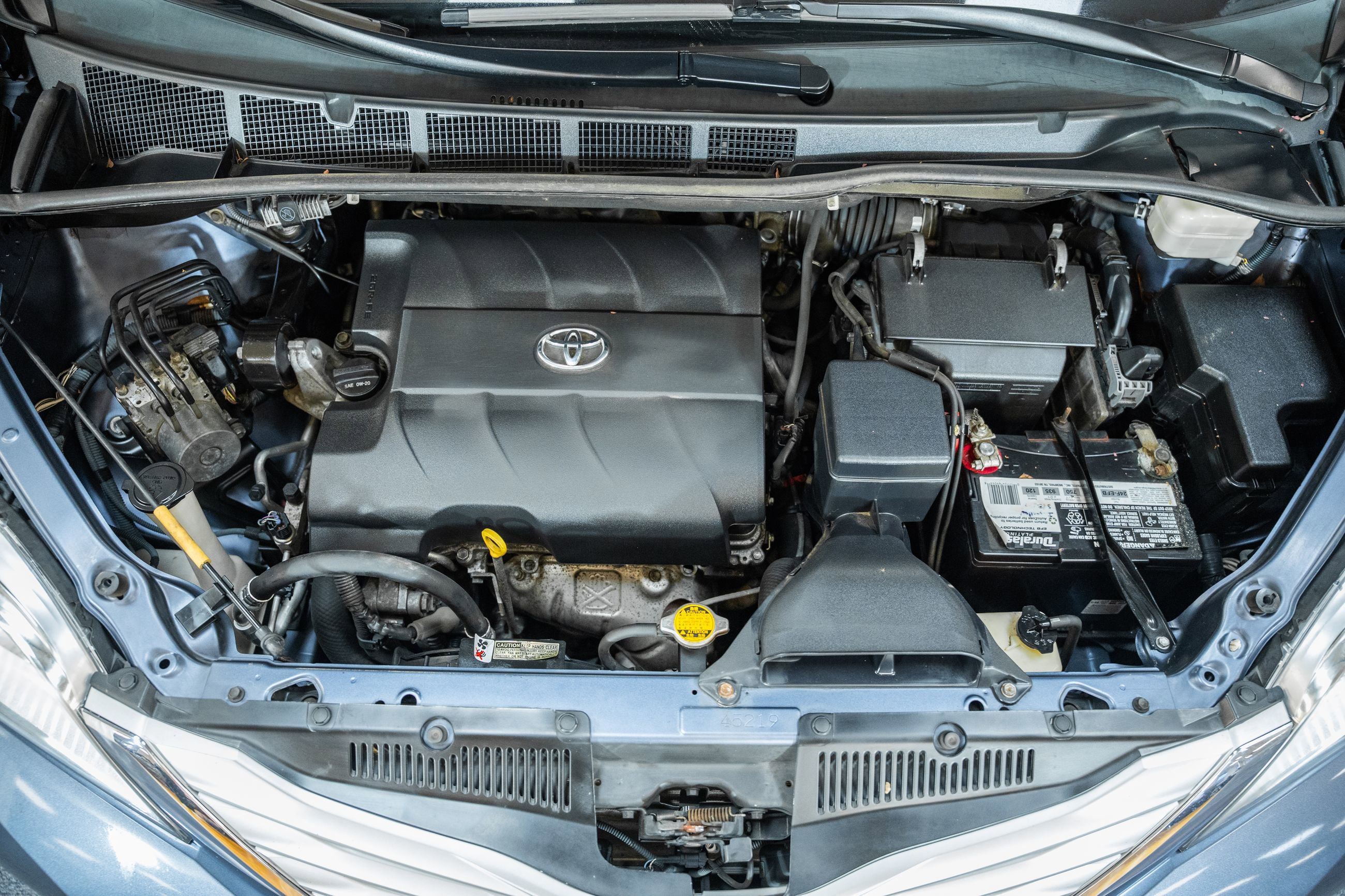 Used 2014 Toyota Sienna Limited image 26