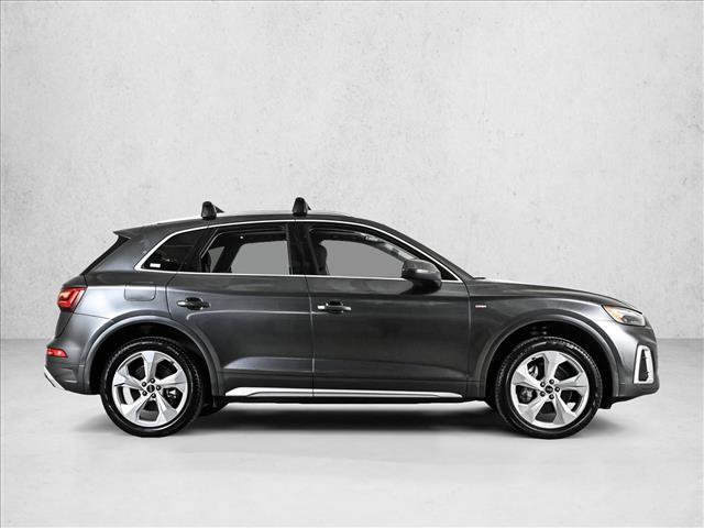 Certified 2025 Audi Q5 2.0T Premium Plus w/ Premium Plus Package AWD/4WD image 4