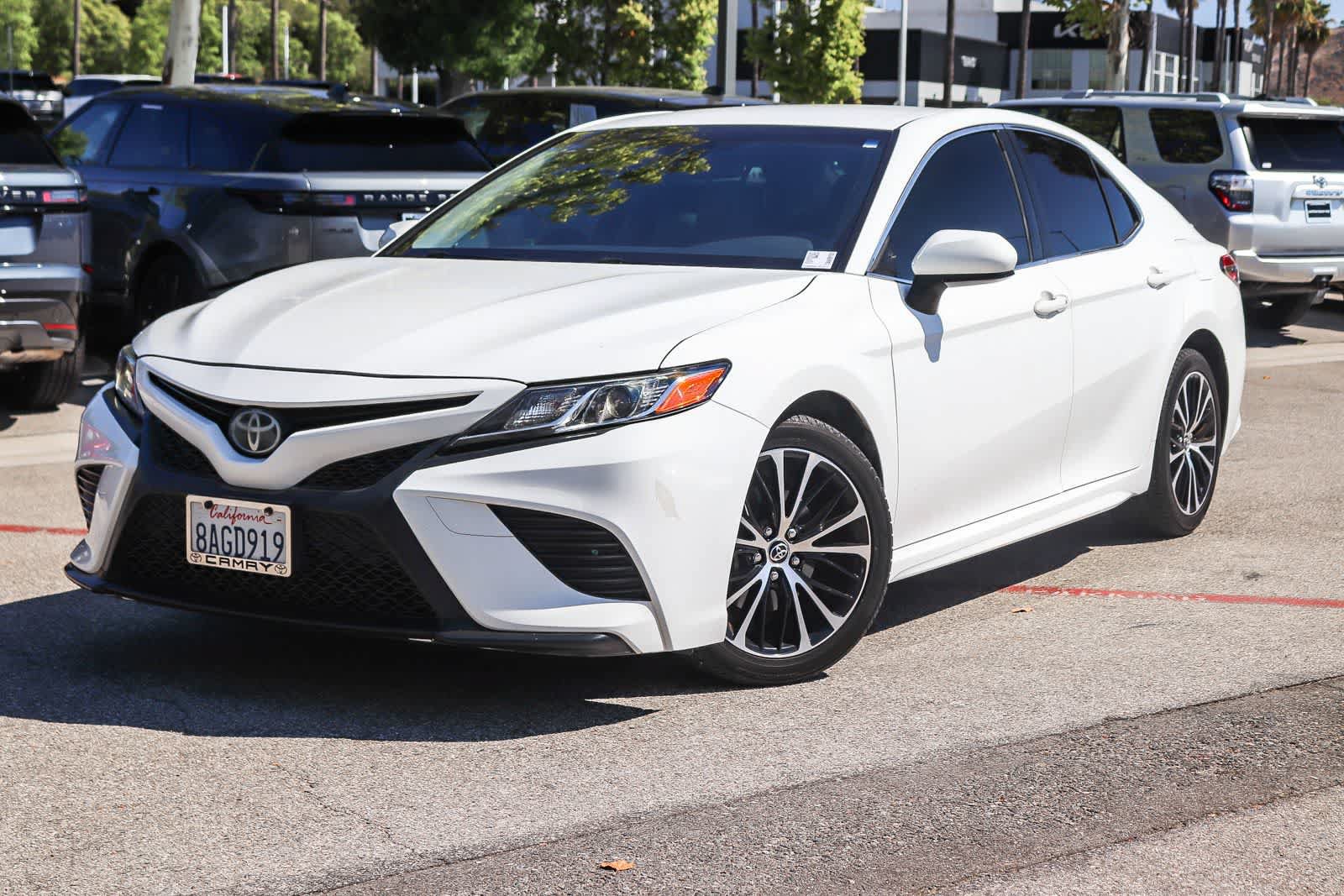 Used 2018 Toyota Camry SE