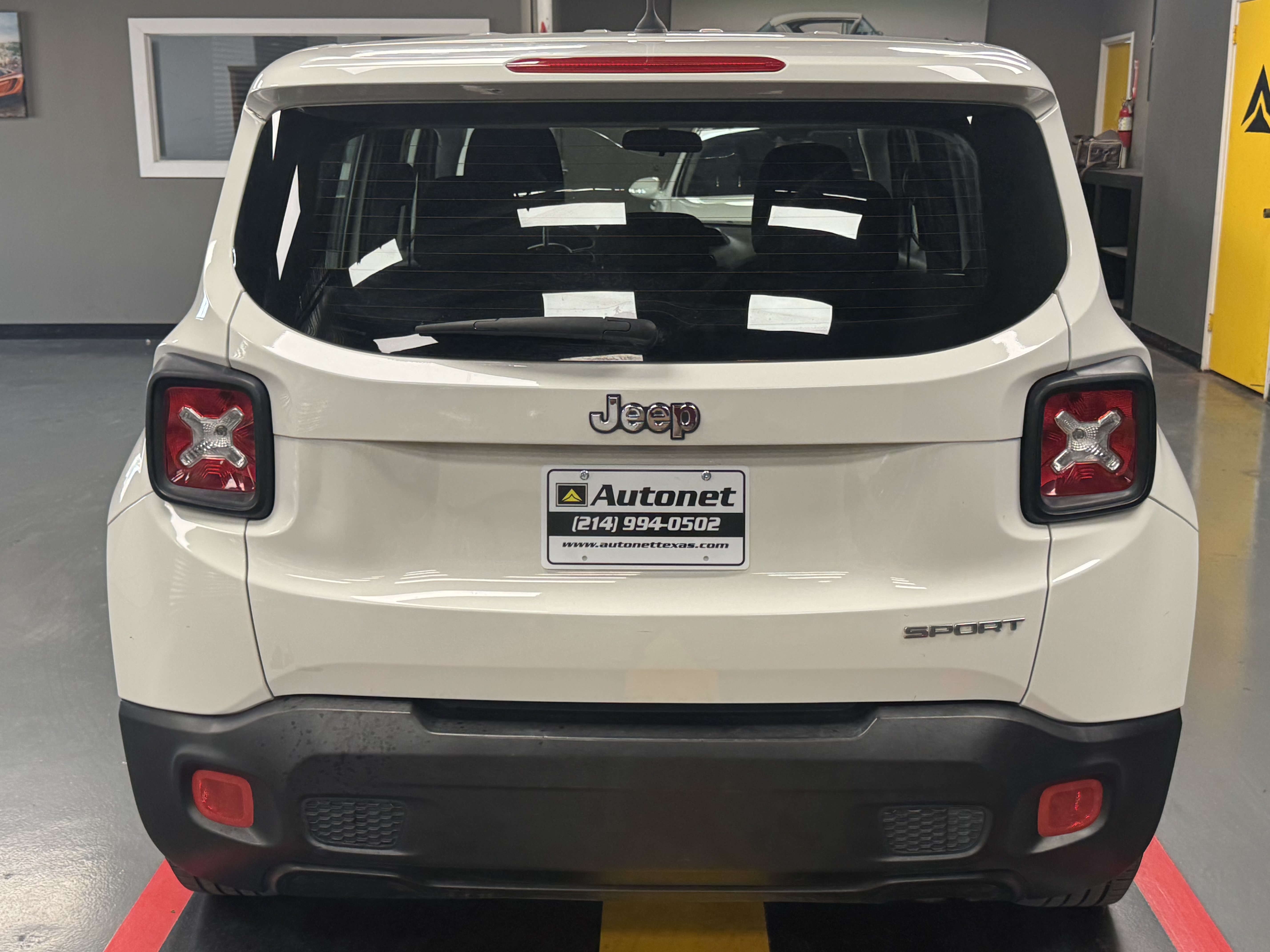 Used 2017 Jeep Renegade Sport w/ Power & Air Group FWD image 5