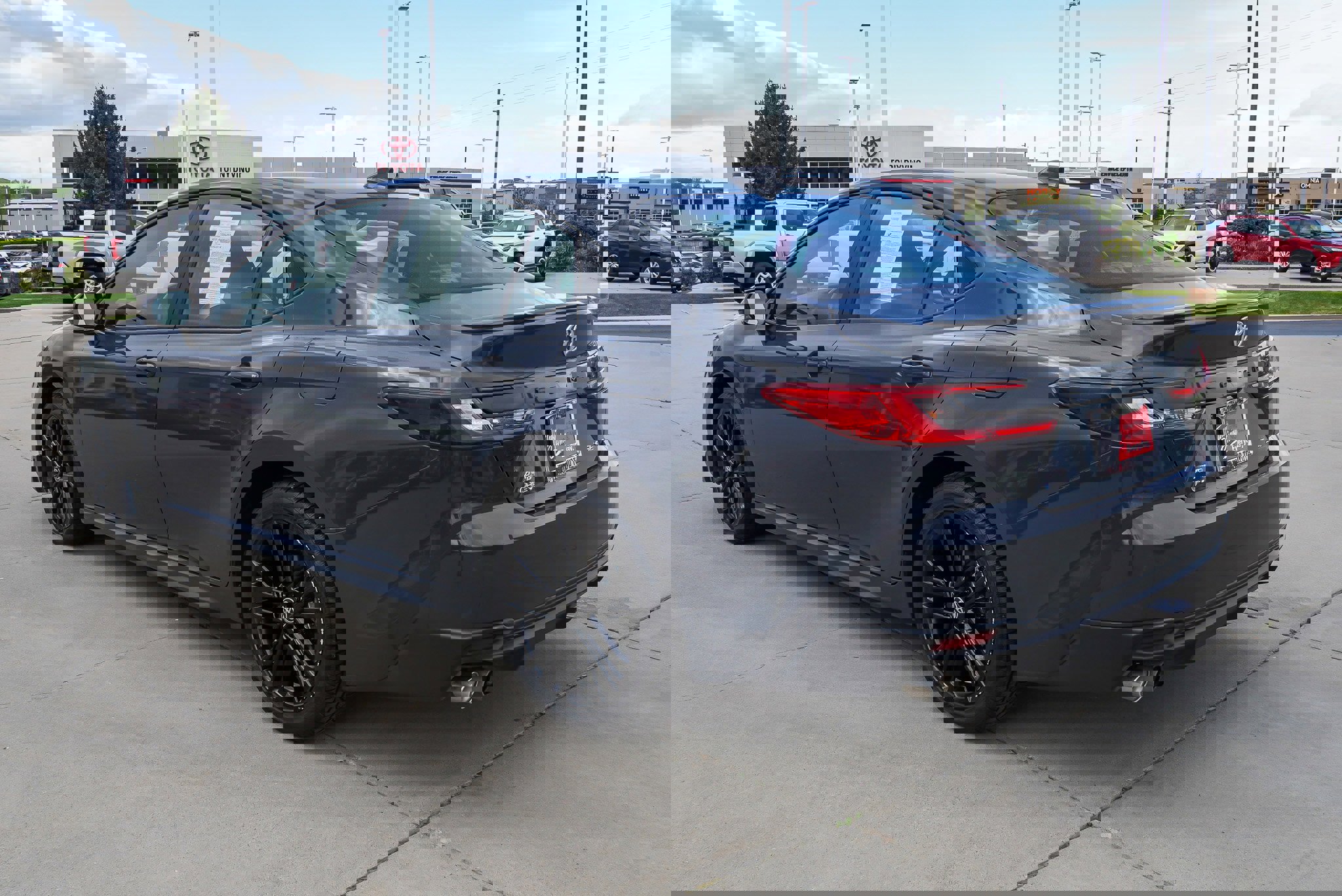 Certified 2025 Toyota Camry SE AWD/4WD image 6