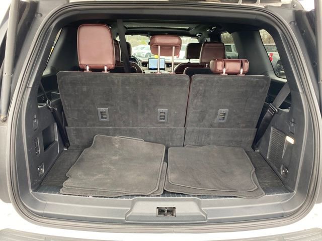 Used 2024 Ford Expedition Limited image 22