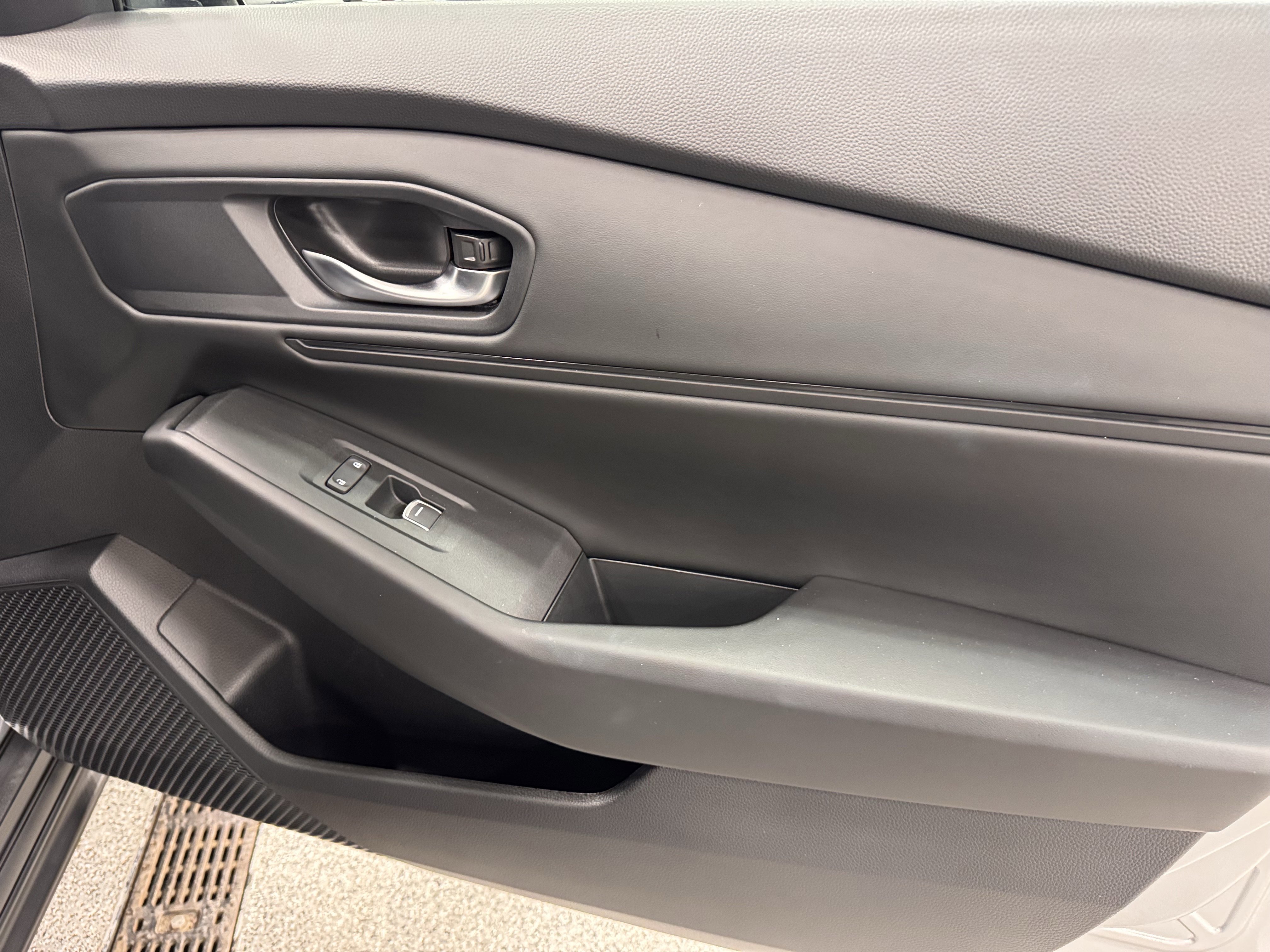 Used 2024 Honda Accord EX image 26