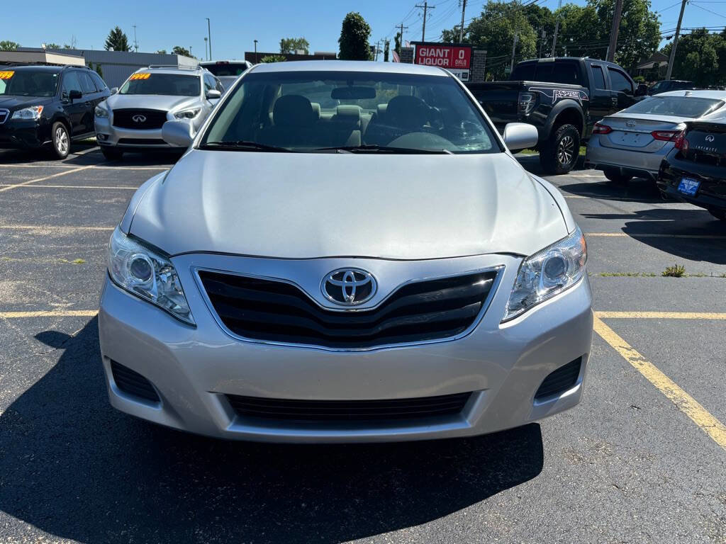 Used 2011 Toyota Camry FWD image 6