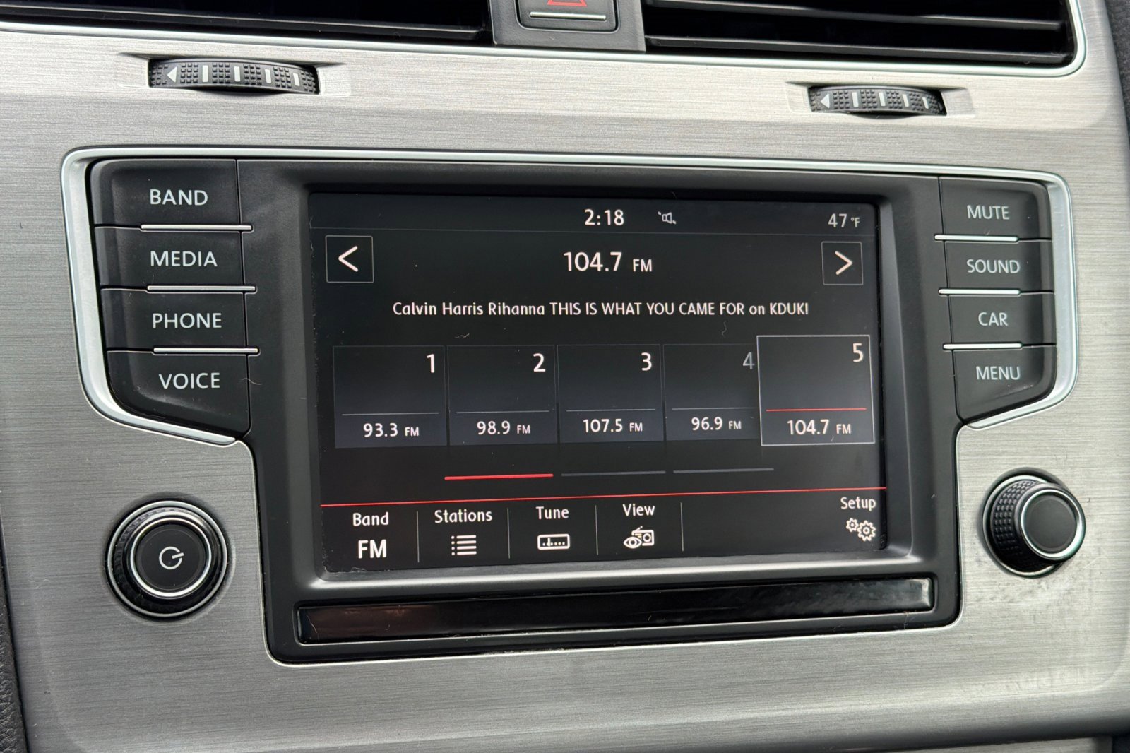 Used 2016 Volkswagen Golf Limited Edition image 18