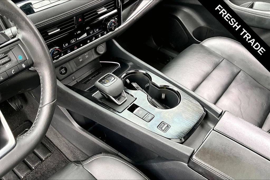 Used 2024 Nissan Rogue SL w/ SL Premium Package FWD image 8