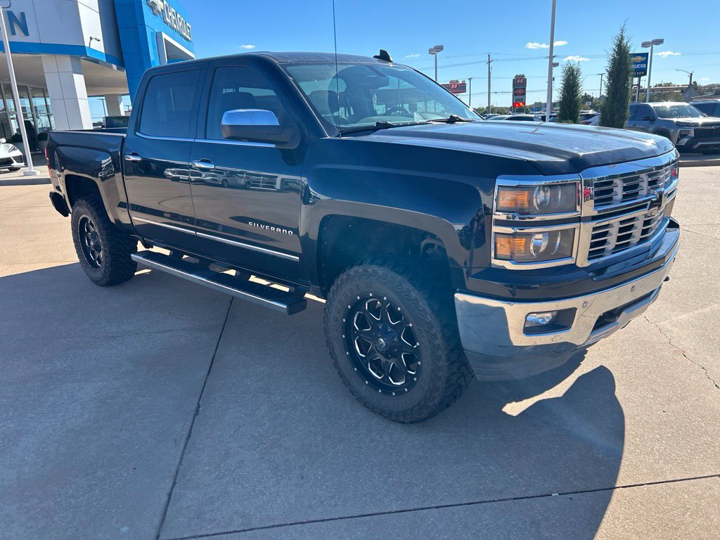 Used 2015 Chevrolet Silverado 1500 LTZ Z71 w/ LTZ Plus Package AWD/4WD image 15