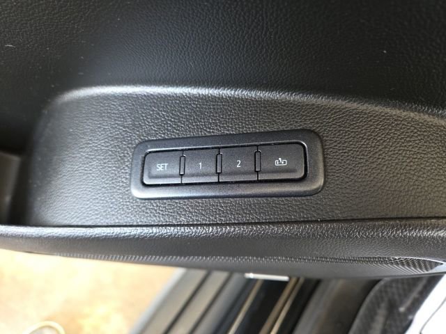 Used 2019 Chevrolet Tahoe LT AWD/4WD image 11
