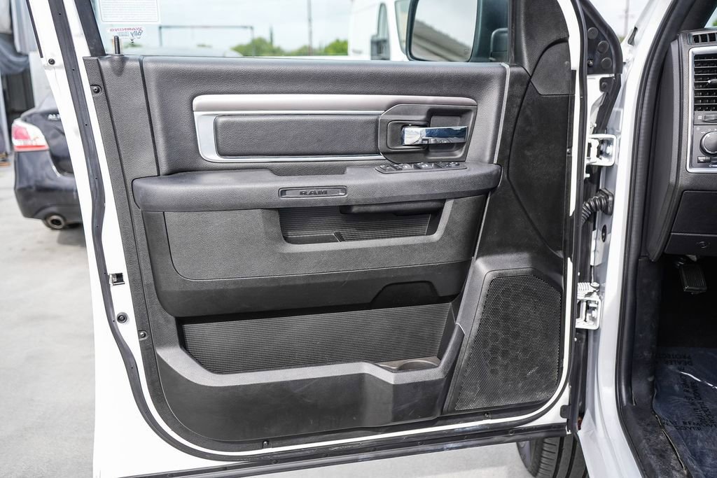 Used 2024 RAM 1500 Classic Warlock RWD image 22