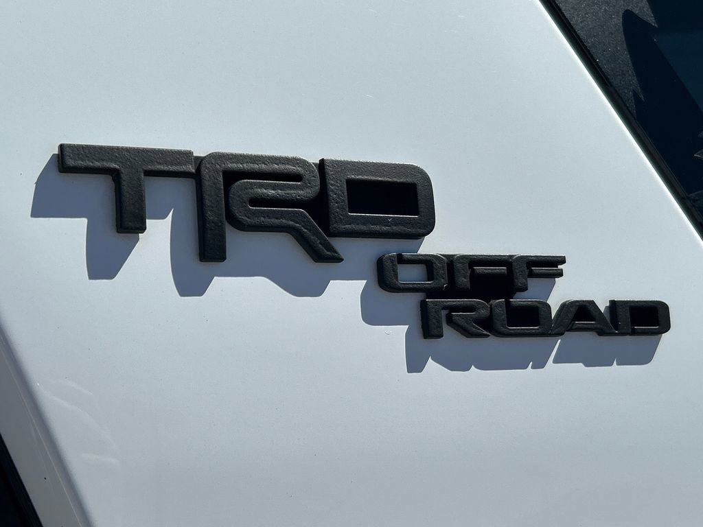 Used 2019 Toyota 4Runner TRD Off-Road Premium AWD/4WD image 25