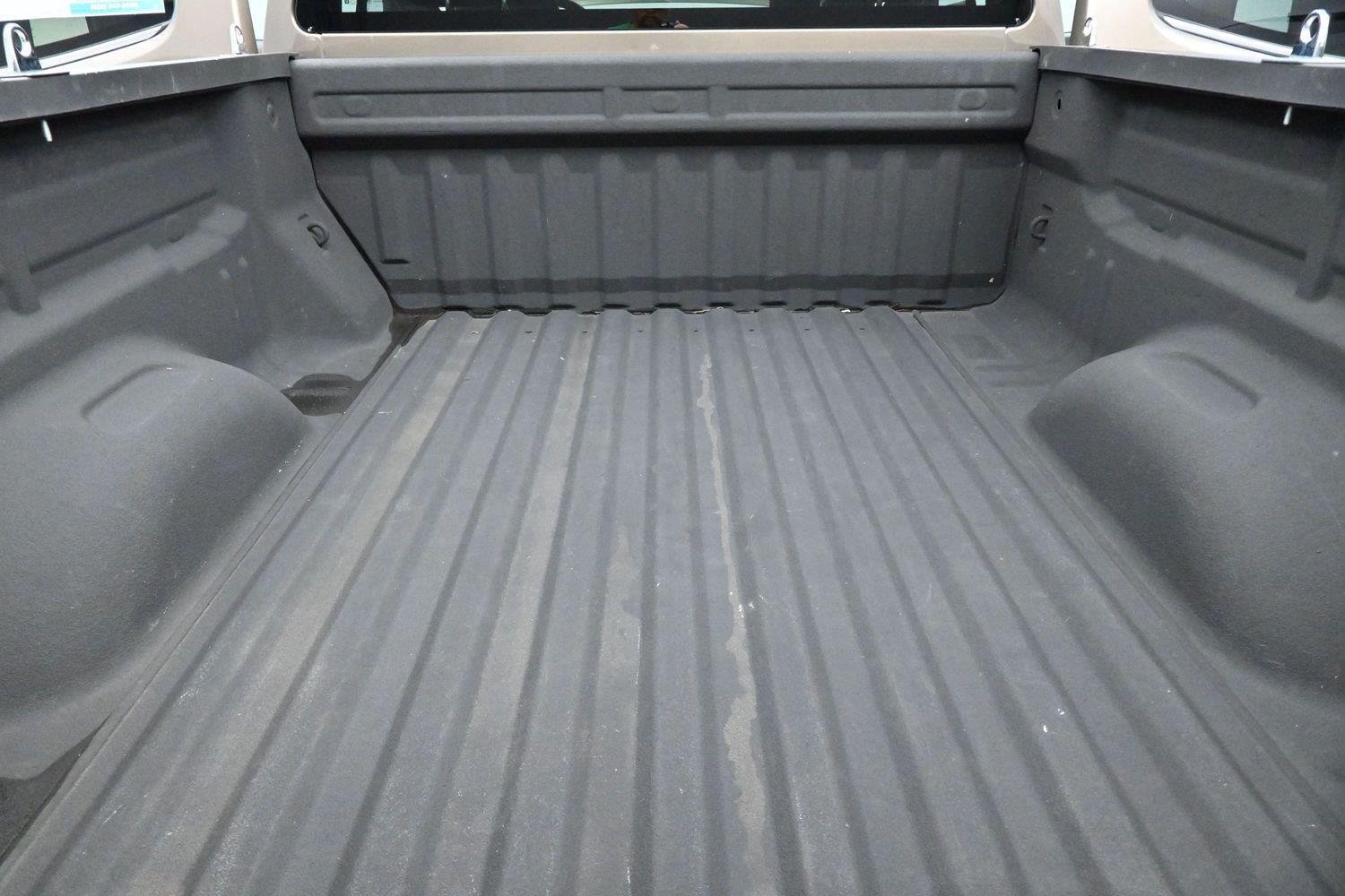 Used 2015 Chevrolet Colorado LT w/ LT Convenience Package AWD/4WD image 13