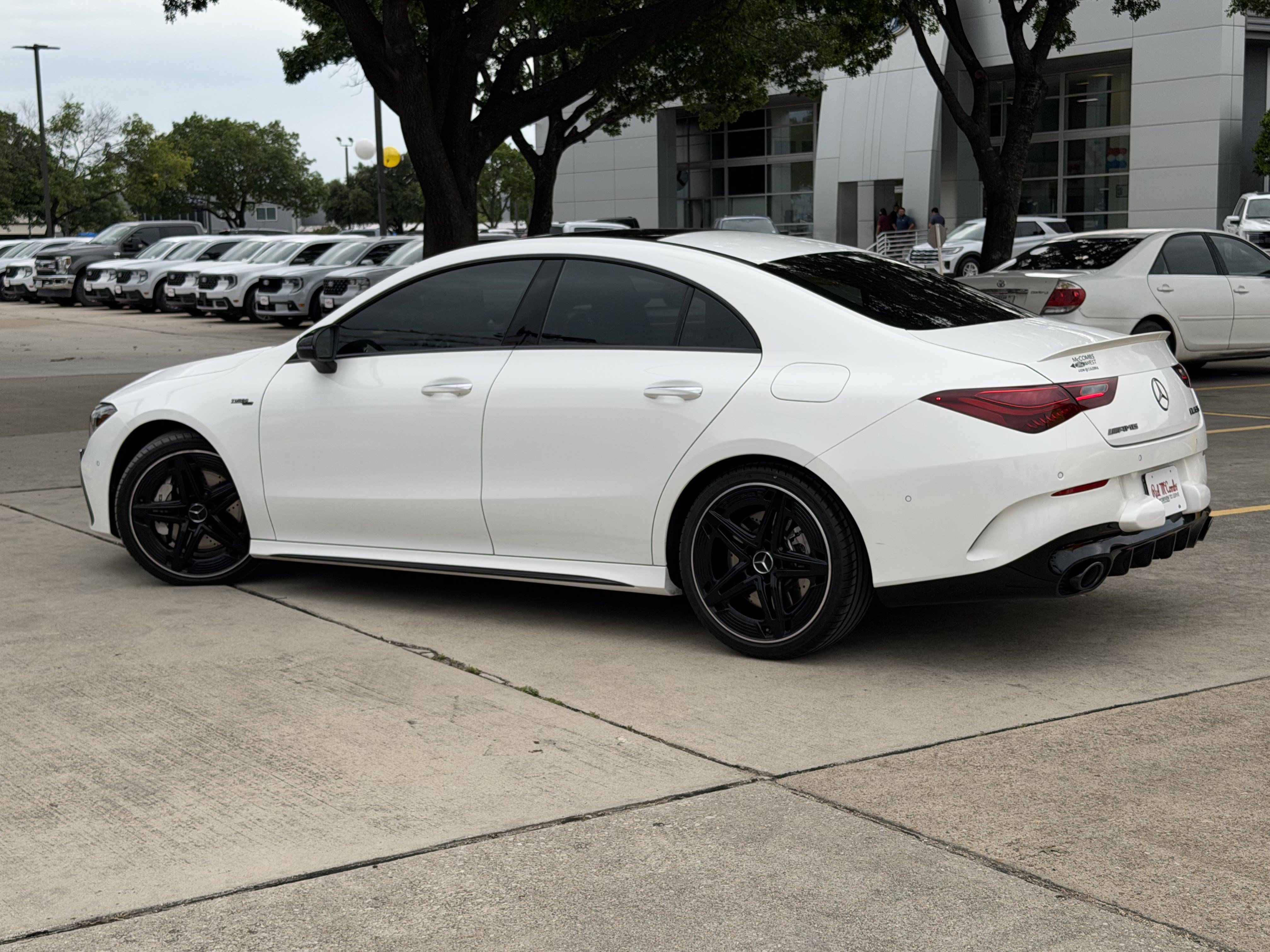 Used 2025 Mercedes-Benz CLA 35 AMG 4MATIC image 12