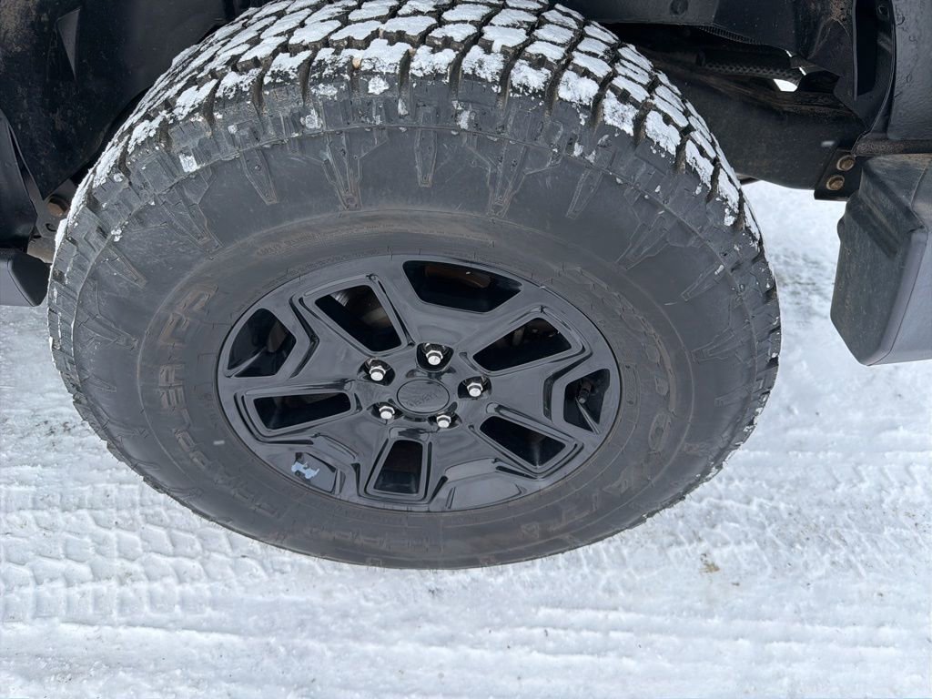Used 2018 Jeep Wrangler Sport image 8