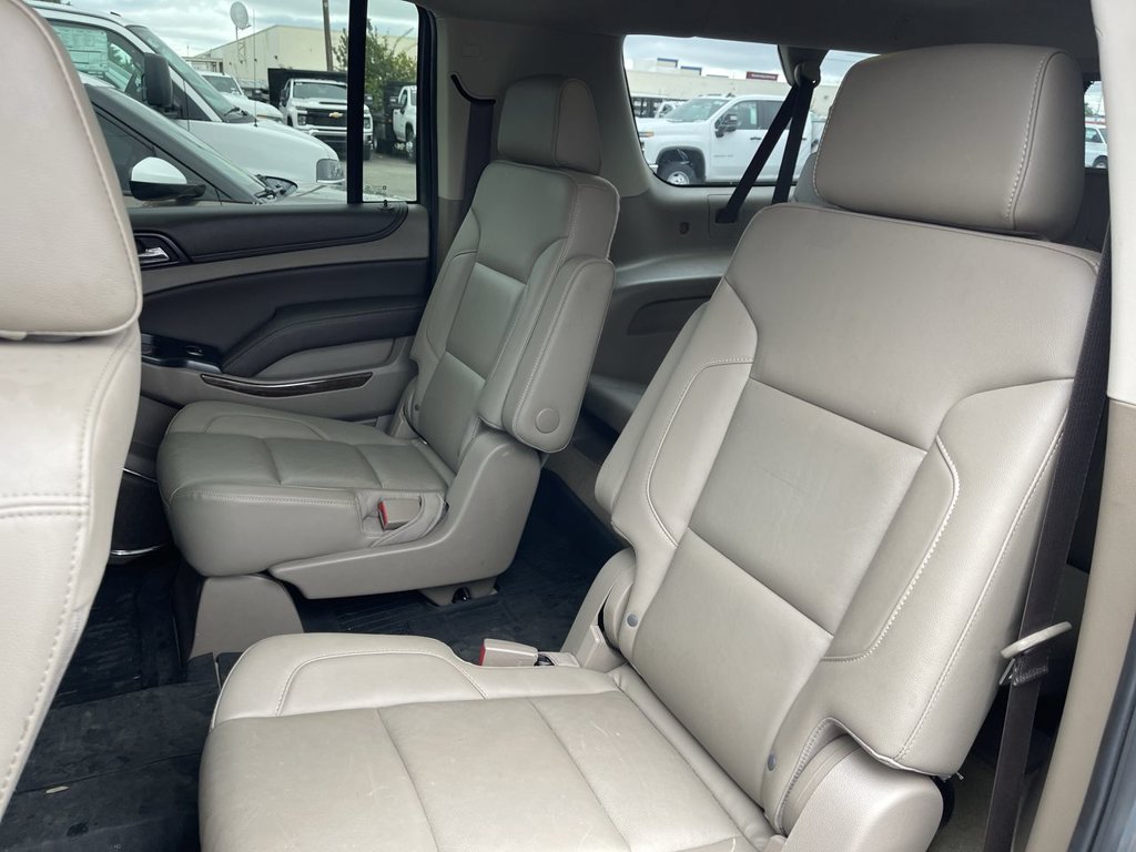 Used 2018 Chevrolet Suburban LT AWD/4WD image 9