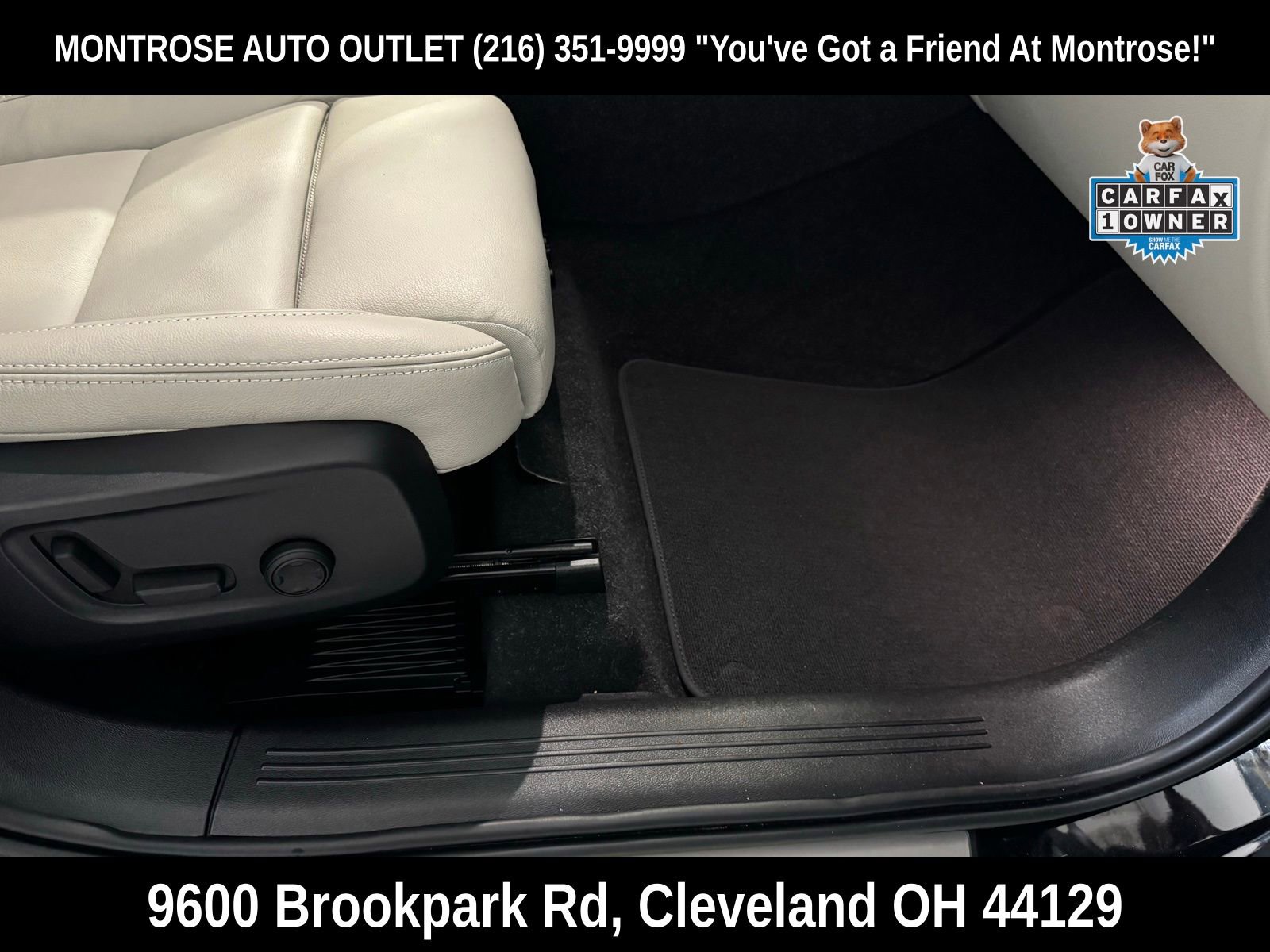 Used 2023 Volvo XC40 B5 Plus w/ Driver Assist Package image 47