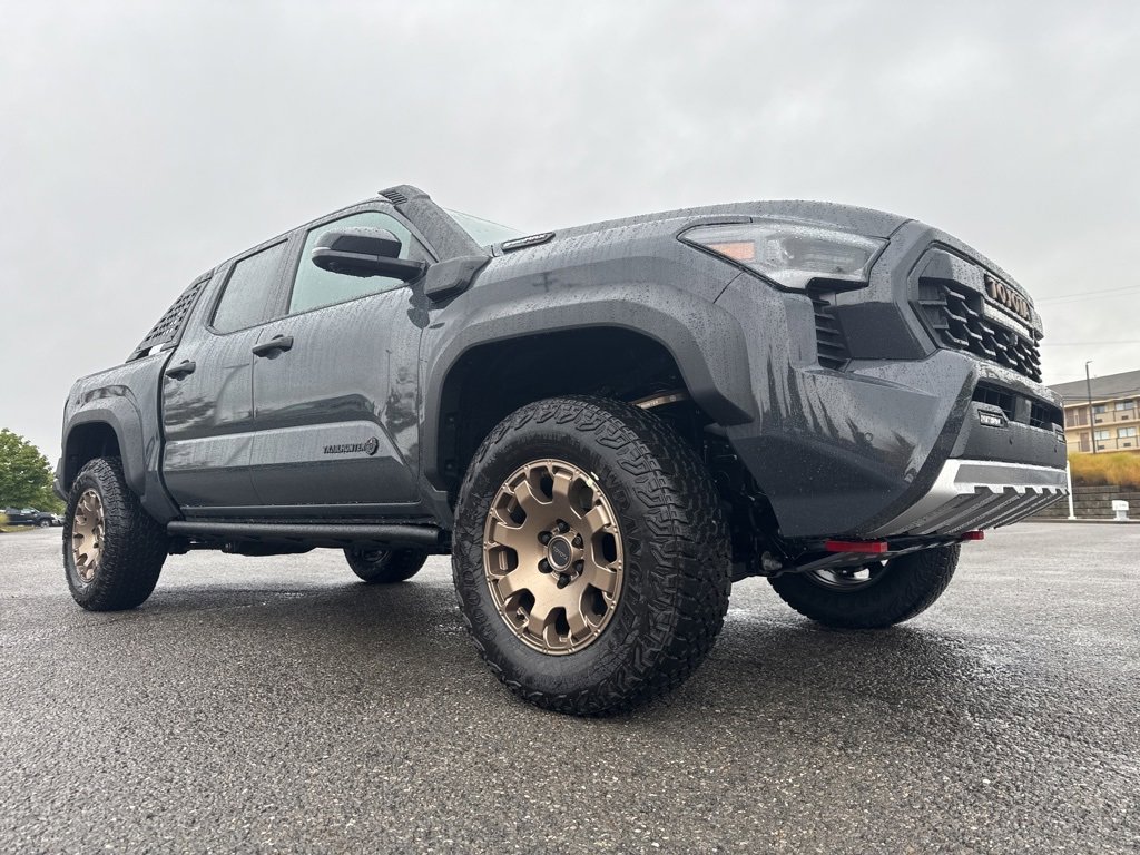 New 2025 Toyota Tacoma Trailhunter image 2