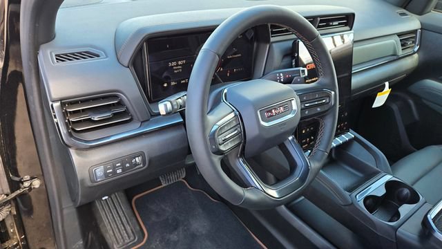 New 2026 GMC Terrain AT4 w/ Technology Package II AWD/4WD image 7