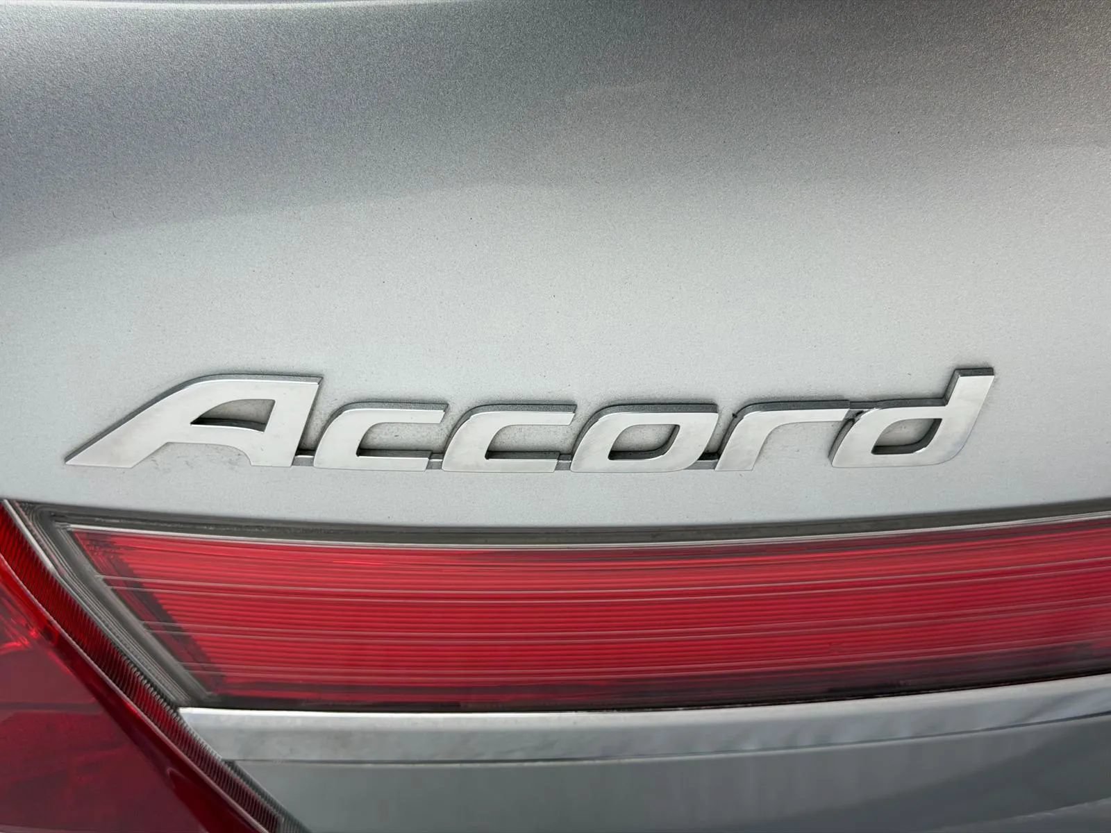 Used 2012 Honda Accord EX-L image 10